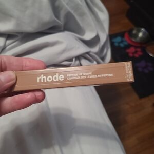 RHODE Peptide Lip Shape Lip Liner — Beige